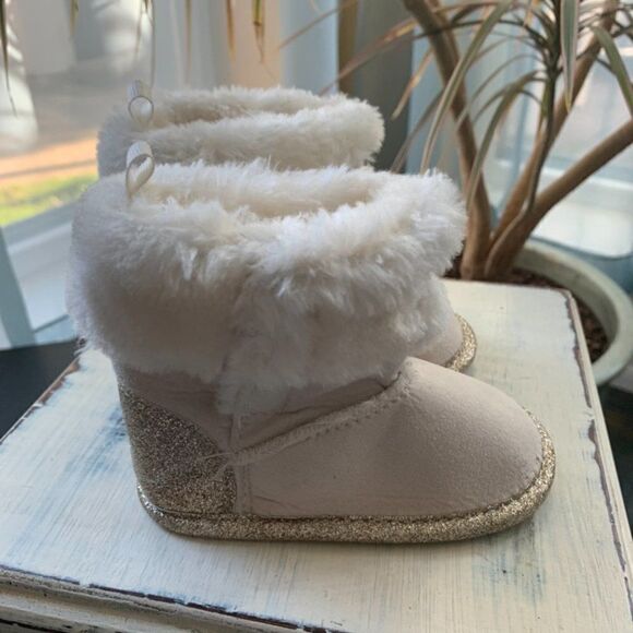 BeBe Baby Side Velcro Boot - Picture 4 of 6